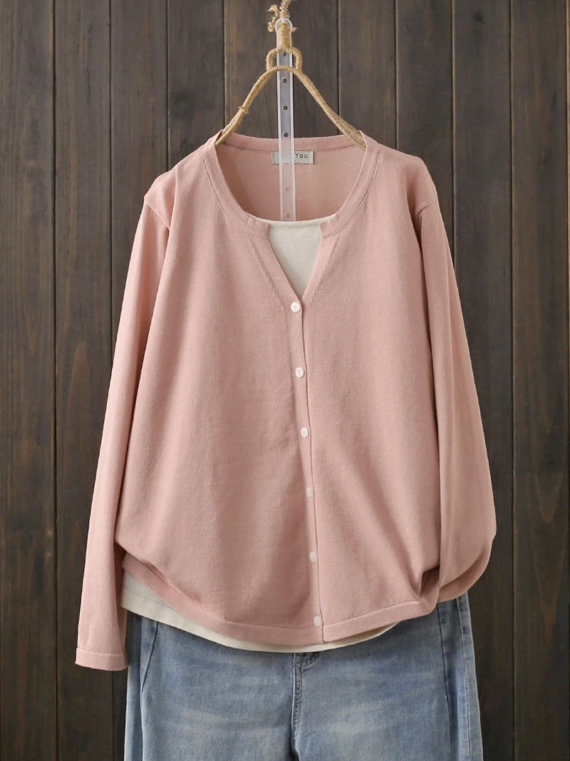 

Spring Autumn plus Size 200 Pounds Gentle Style Fake Two-Piece Knitted Top Trendy Sweater Jacket for plus Size Women