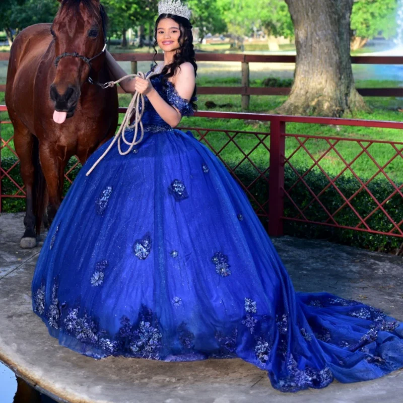 فستان Quinceanera أزرق داكن لامع بدون أكتاف ترتر ثلاثي الأبعاد مزين بالزهور طبقات تول فيستدوس دي 15 Quinceanera تخصيص #5