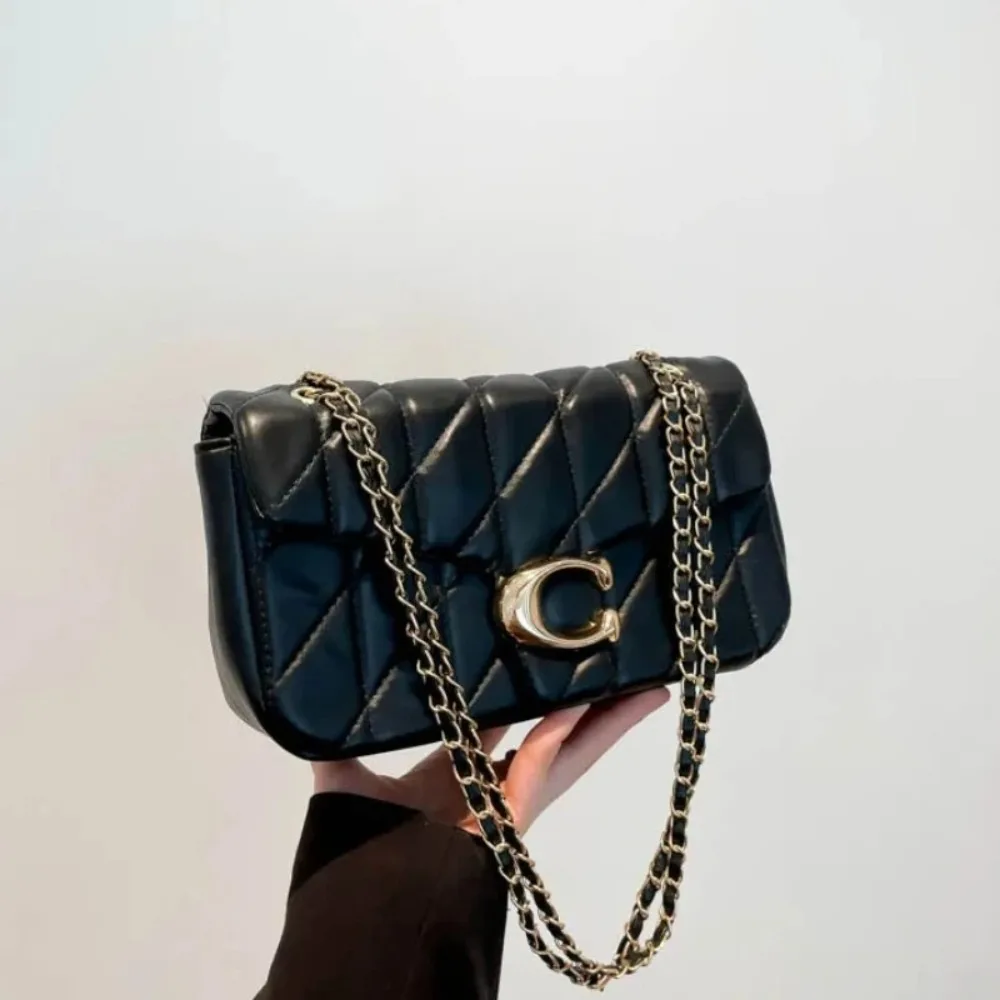 European style new women's crossbody bag, fashionable, simple, fashionable, high-end, light luxury armpit bag