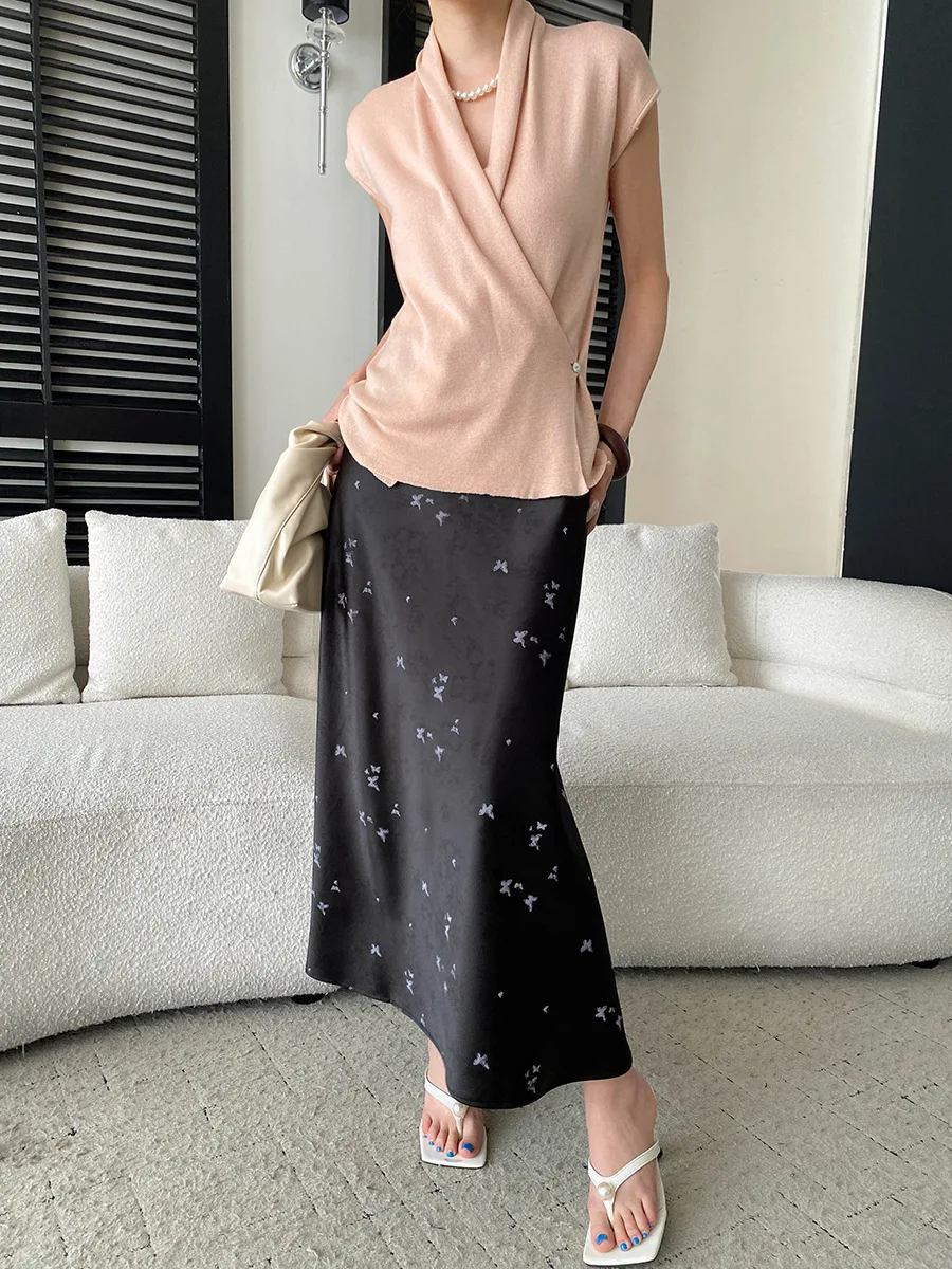 Frühlings- und Sommerrock für Damen im chinesischen Stil mit Schmetterlings-Jacquardmuster, elastischer hoher Taille und drapiertem Satin. – Detail 18