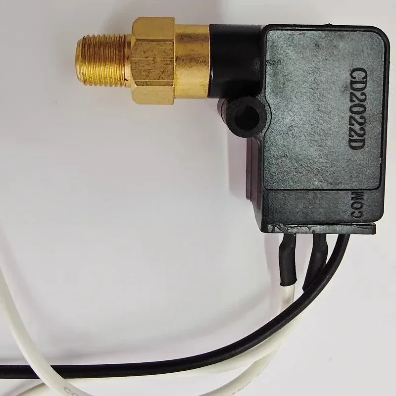 Positive displacement YET-B2P2-C2P2 oil injection machine lubricating oil pump pressure detection switch 15KG
