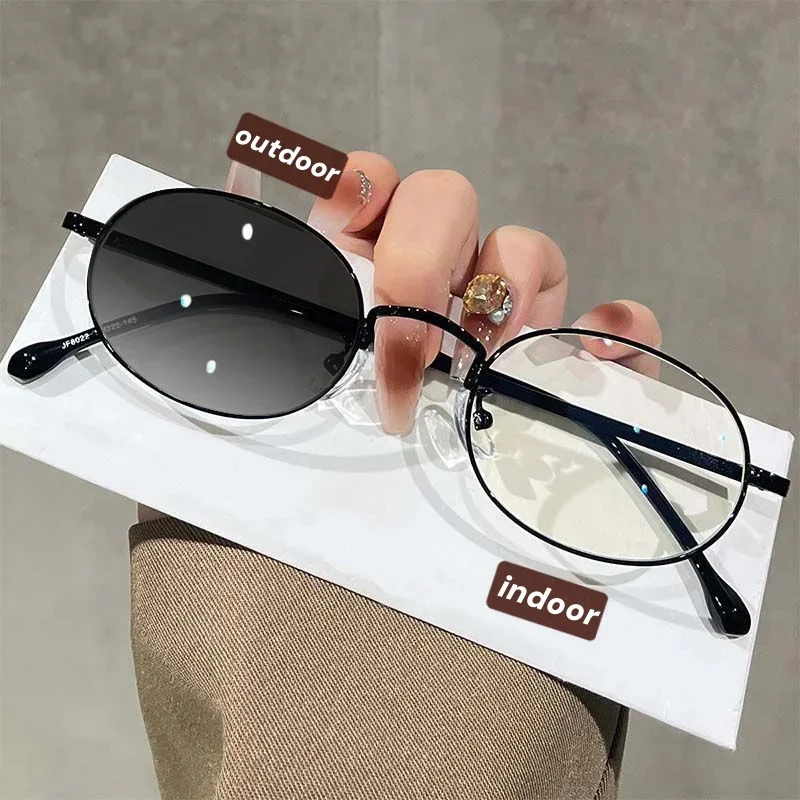 Trendy Women Photochromic Myopia Glasses Men Ladies Fashion Small Oval Frame Near Sight Eyewear Anti-UV Color Change Eyeglasses image 3
