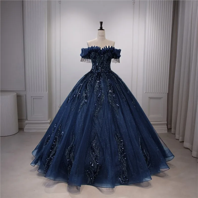The elegant one-shoulder large-sized puffy adult dress from Leyi Examination Performance