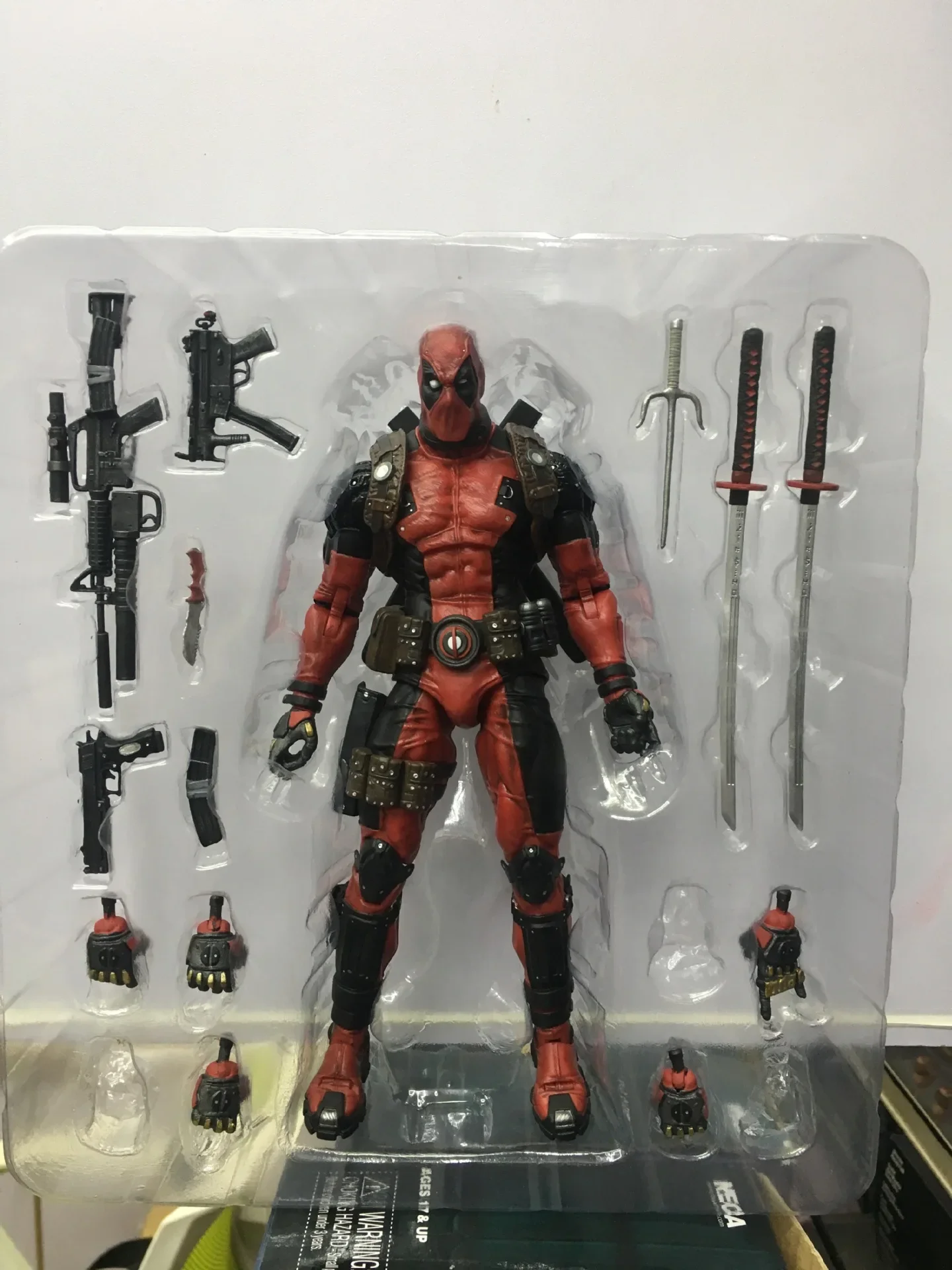 

20CM Deadpool Action Figure NECA X-MenSuper Hero Deadpool Figure Ultimate Collectible Model Toys Doll Birthday Gift