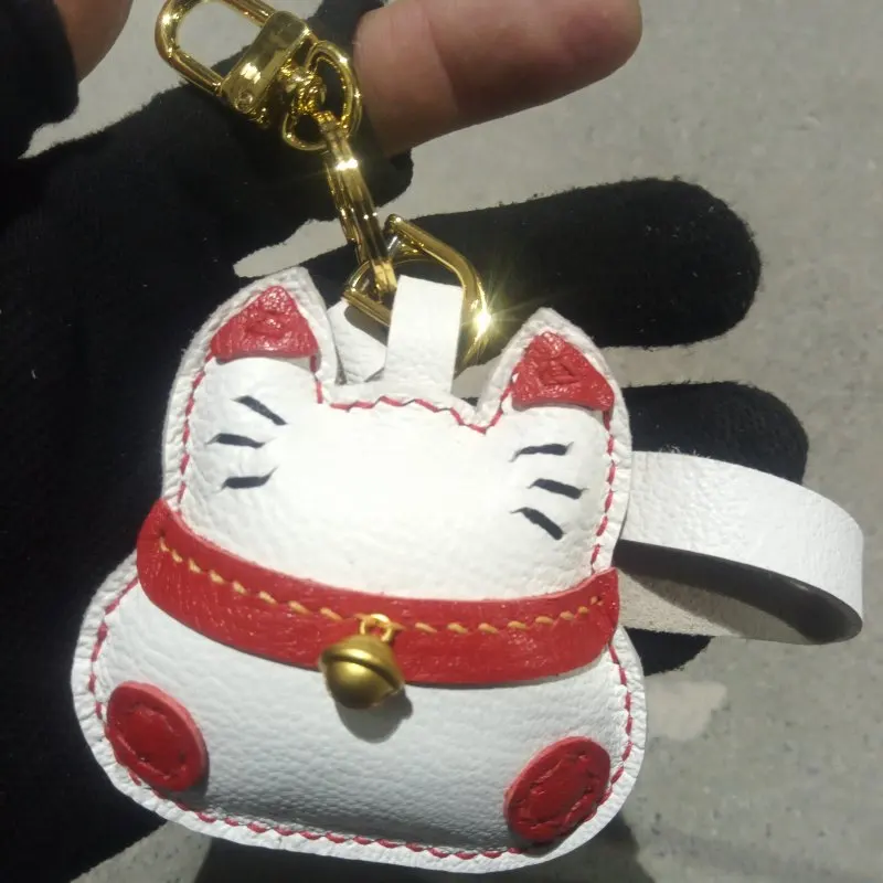 

Новый милый брелок-подвеска из овчины ручной работы в виде кошки-талисмана удачи для сумок и клатчей, подарок для девушки, очаровательный.