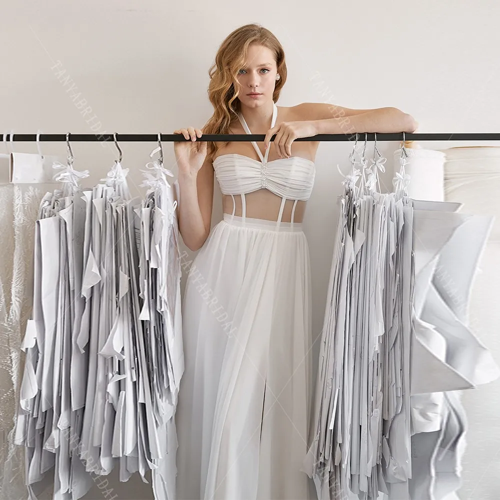 Strapless Chiffon Simple Wedding Dress A Line High Side Split Elegant Bridal Gown Sleeveless Lace Up Back Beach Bridal Dress