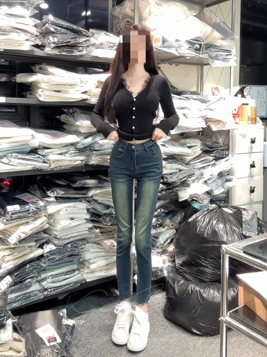 

American Retro High Waist Elastic Slimming Jeans Women's Slim Fit Versatile Cotton Stretch Denim Shorts for Daily Wear