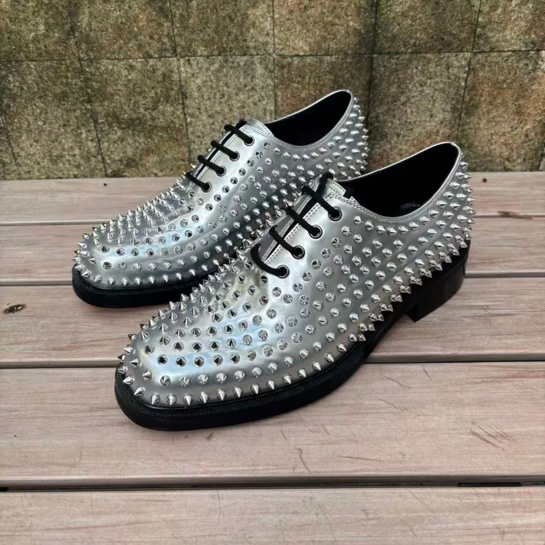 

Full Nail Decorate Silver Patent Leather Men’s Loafers Round Toe Red Sole Lace-Up Single Shoes Male Chunky Low Heels Fashion
