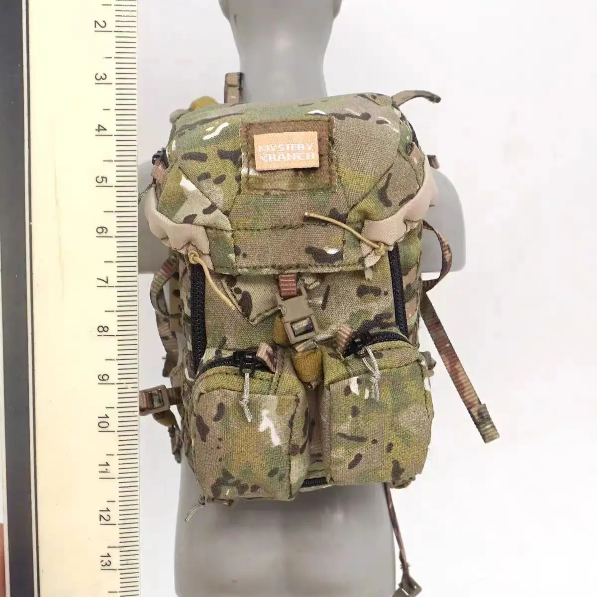 

ES 26059 1/6 Scale Backpack Model for 12'' Figure