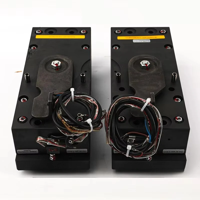 Elevator Spare Parts Replacement Parts RSR400-8010.00213S Traction Machine  Electromagnetic Brake