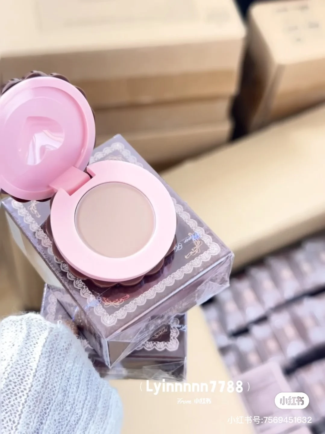 플라워 노우즈 스위트하트 베어 모노크롬 아이섀도우 펜던트 미니 블러쉬 아이섀도우 메이크업 펜던트