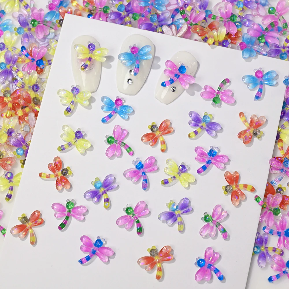 50 pçs 3d bonito colorido libélula prego encantos resina aurora mini libélula inseto strass diy dos desenhos animados decoração da arte do prego