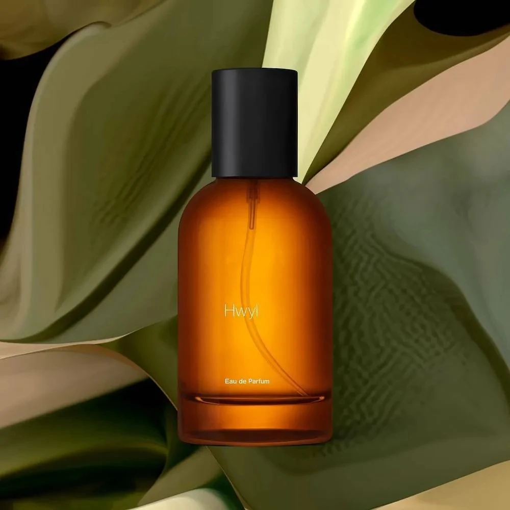 

Rōzu Eau de Parfum | Rose, Shiso, and Guaiacwood Scent | Floral, Green, and Woody Aroma | Unisex | 1.6 fl oz