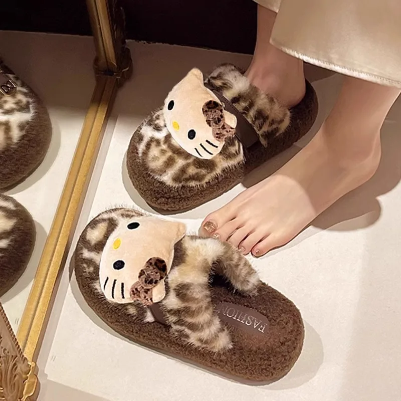 جديد الشتاء المرأة نعال من القطن ليوبارد طباعة مرحبا كيتي دافئ مريح باوتو المنزل المضادة للانزلاق مقاومة للاهتراء النعال