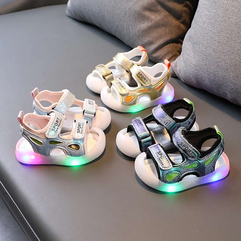 Light-on Baby Shoes Children 0-1-3 Years Old 2 Boys Anti-Kick Closed Toe Sandals Summer New Little Kids' Beach Shoes