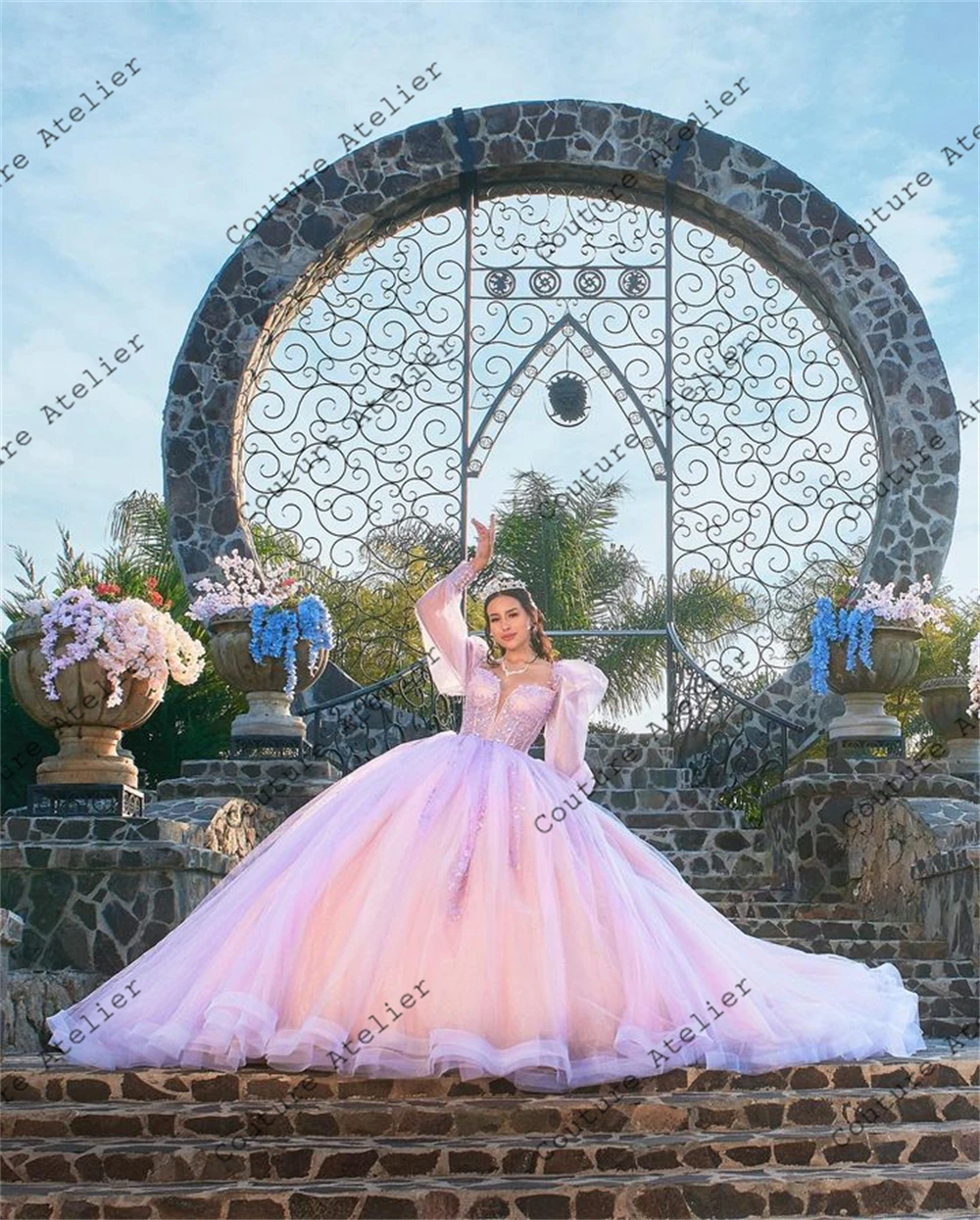 Rosa puff manga longa quinceanera vestidos de baile frisado princesa doce 16 vestidos de casamento vestidos de luxo personalizado