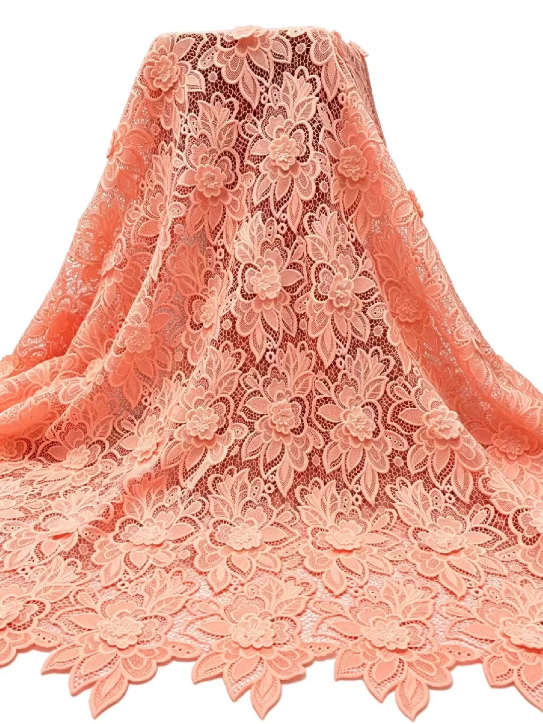 Nouvelle dentelle de luxe 2026 - Wedding Solution avis et prix
