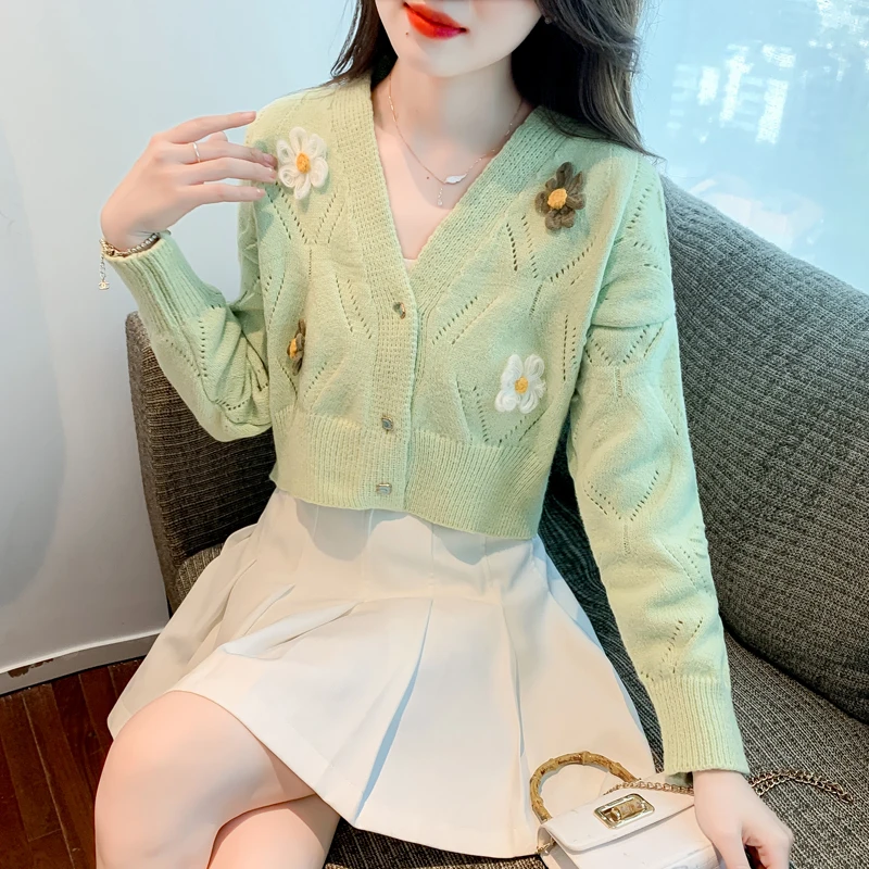 

2023 New Design V-Ne Knitted Cardigan Women's ort Sve Long Sve een Flower Sweater Outerwear Wool Blend Commute Sle
