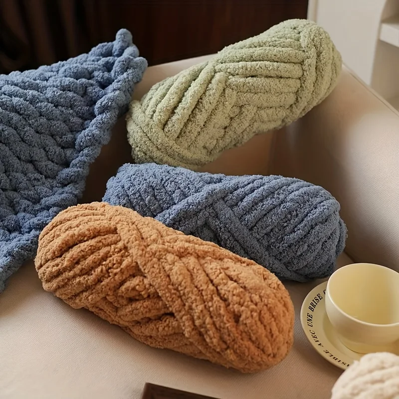 خيوط شانيل جامبو 500 جرام من القطيفة للغاية! مثالية للبطانيات والأوشحة وأسرة الحيوانات الأليفة. ناعمة ورقيقة بشكل فاخر. احصل علىك الآن!