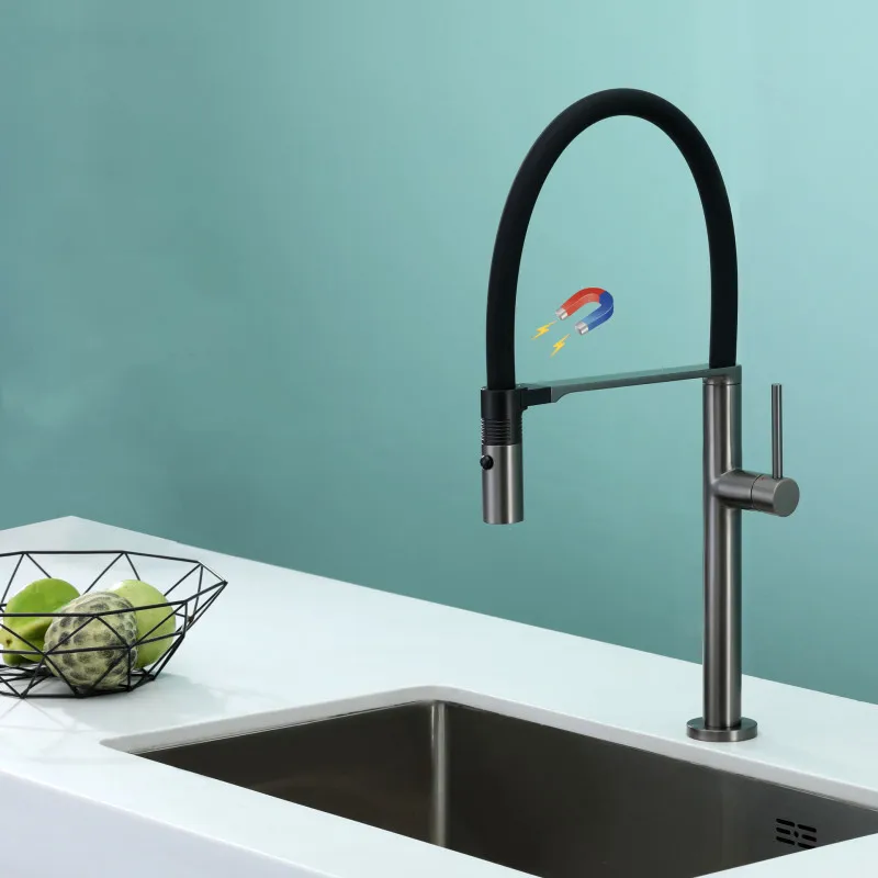 Kitchen Faucet Sink Tap Single Lever Hot and Cold Water Faucet Gun Gray Rotation Brass Tap Magnetic Function New Arrival