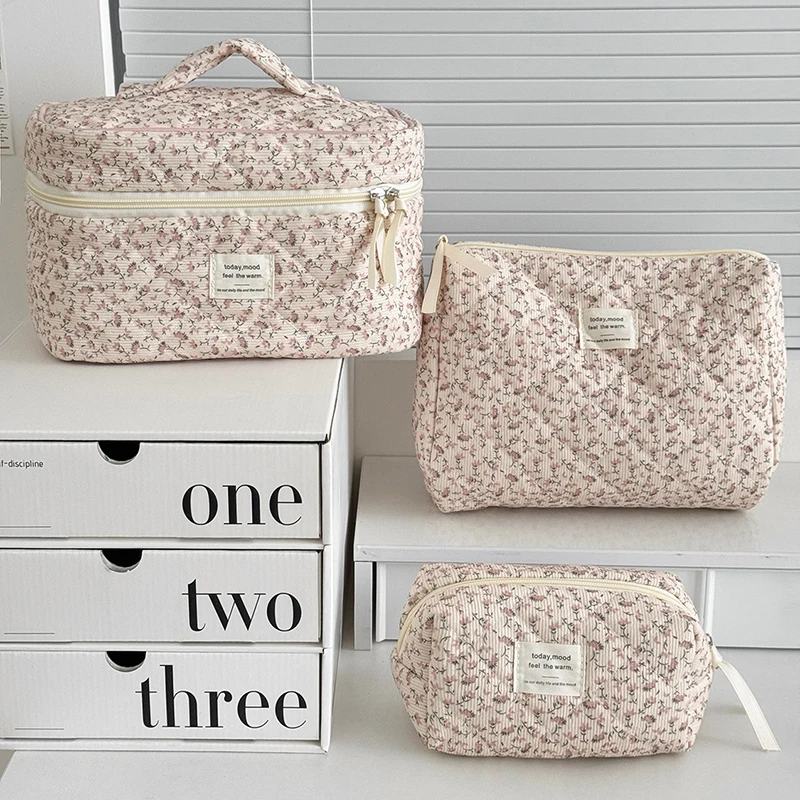 

Vintage Women Floral Print Cosmetic Pouch Handbag Travel Orgainzer Make Up Storage Bag Large Capacity Quilted Bag For Gift