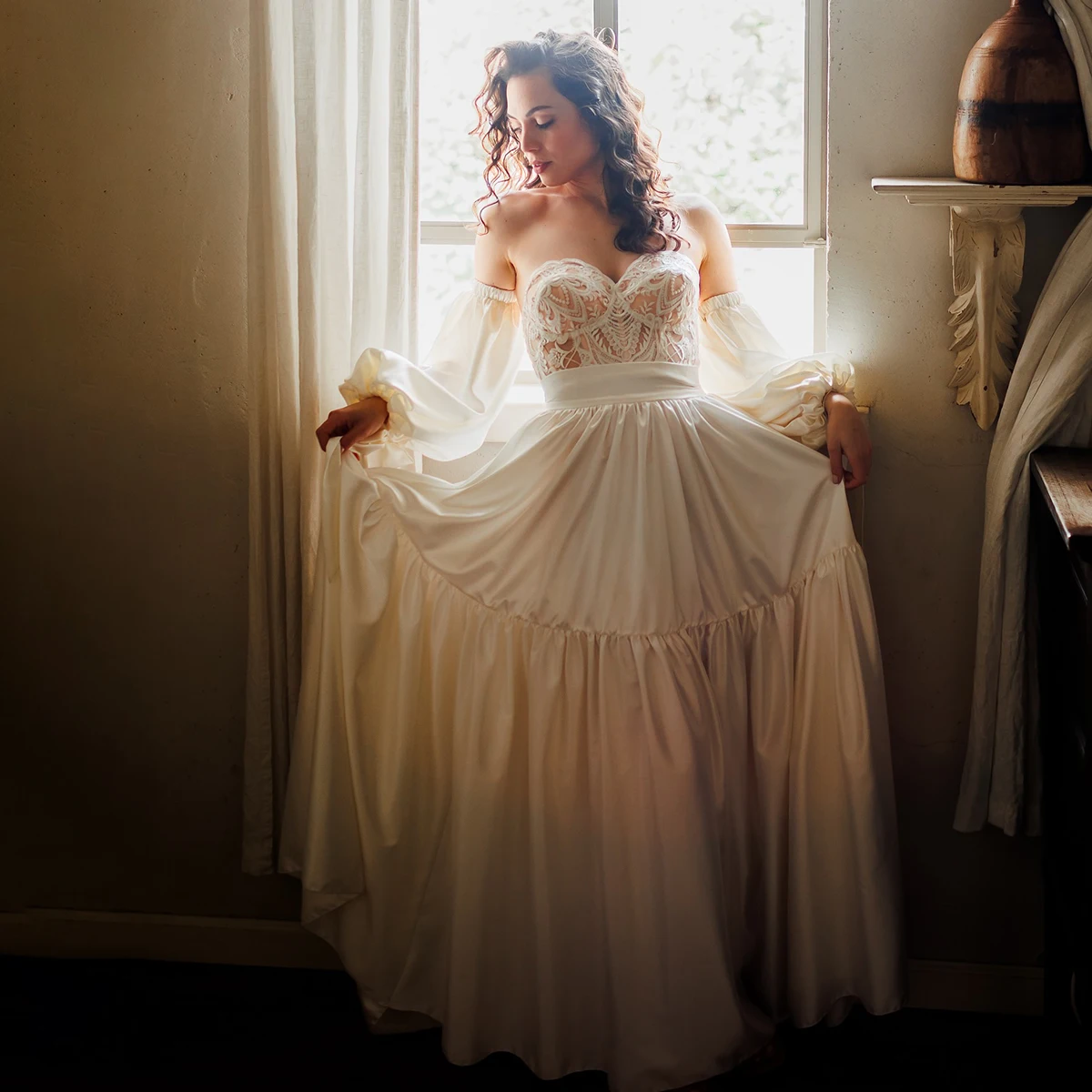 Long Puffy Sleeves Tiered Wedding Dress A Line Off Shoulder Floor Length Soft Satin Bridal Gowns Customized Bridal Gown No Train