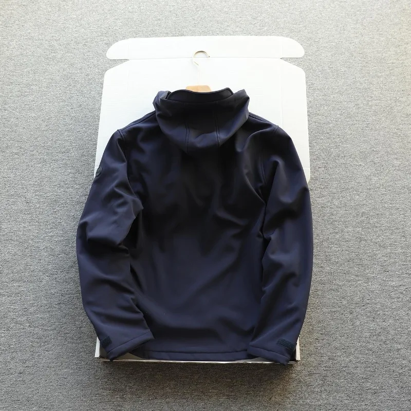 Mens Hooded Fleece Lined Softshell Jacket Zip Front Long Sleeve Casual Outdoor Coat with Pockets for Autumn Winter Daily Wear
