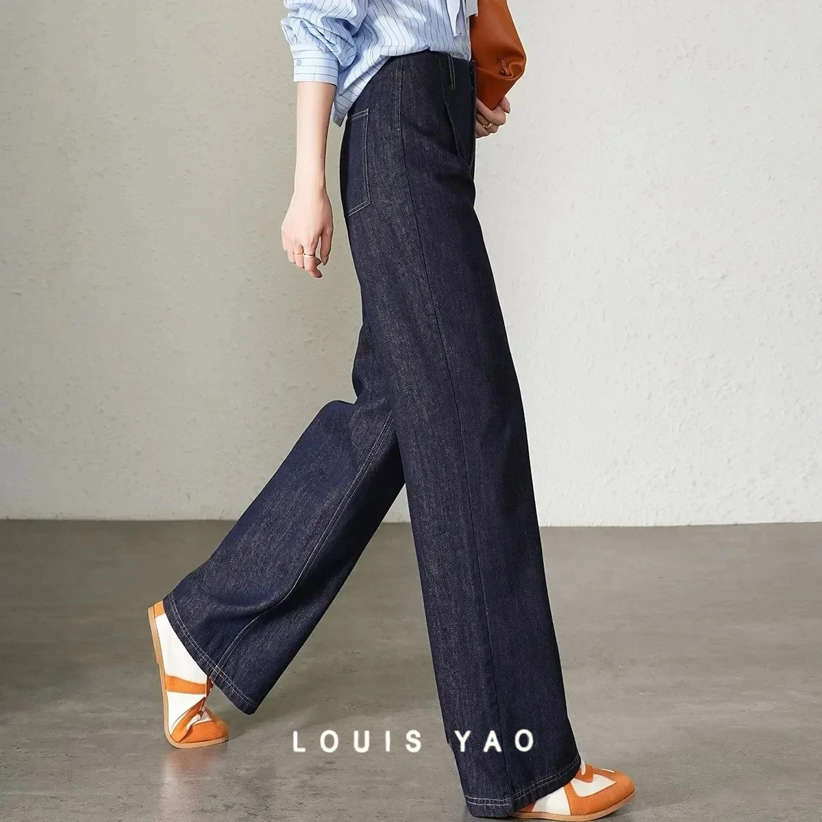 

LOUIS YAO Fashion Commuter Jeans 2025 Spring Vintage High Waist Label Design Loose Long Women's Casual Pants New