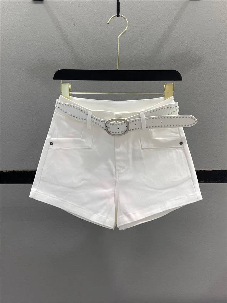 

Retro American White Denim Shorts Women's Summer 2026 Versatile Slimming A-Line Wide Leg Pants Hot Girls Casual Jeans