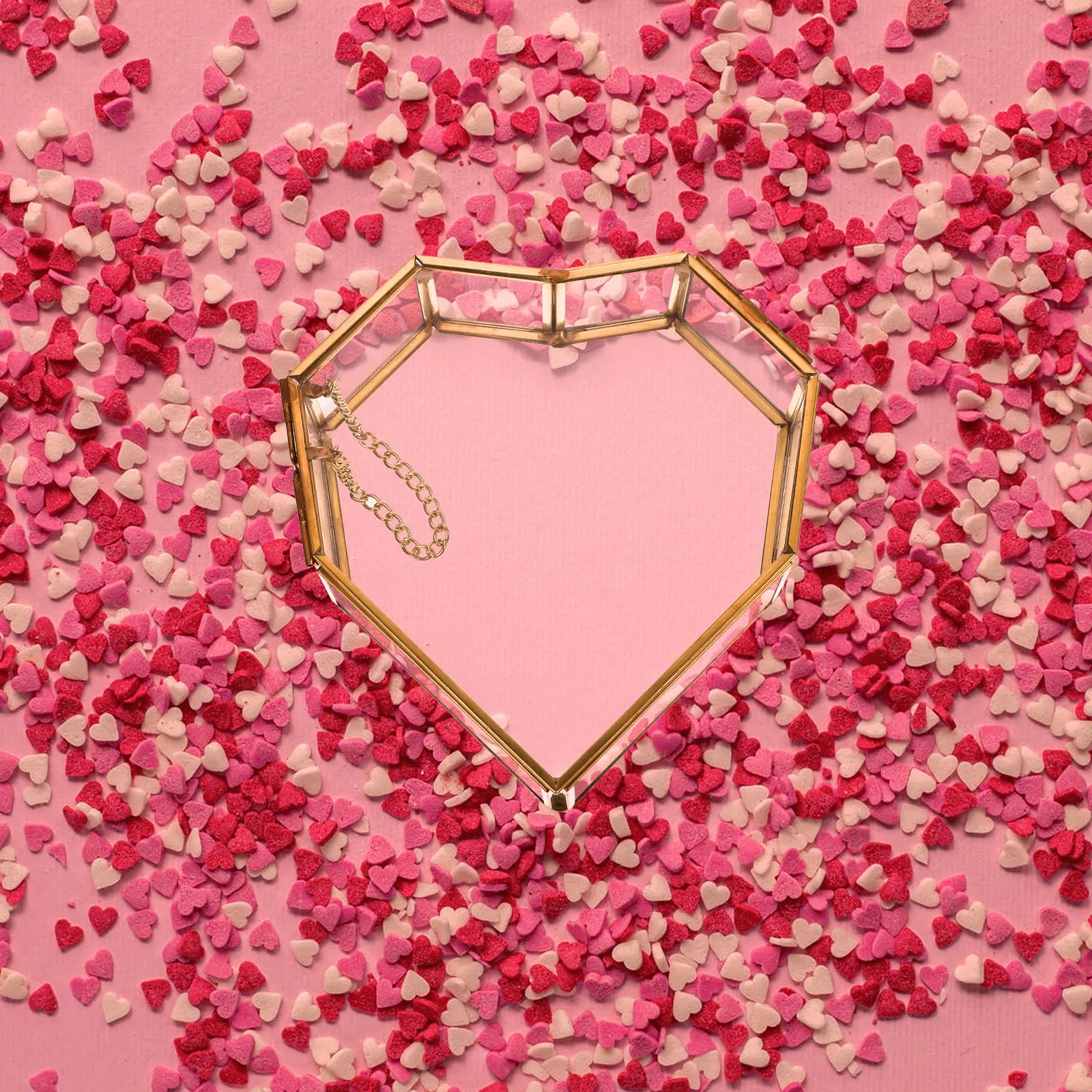 

Heart-Shaped Golden Glass Jewelry Box Small Wedding Keepsake Display Case Valentine Gift Organizer Tray Glass Box