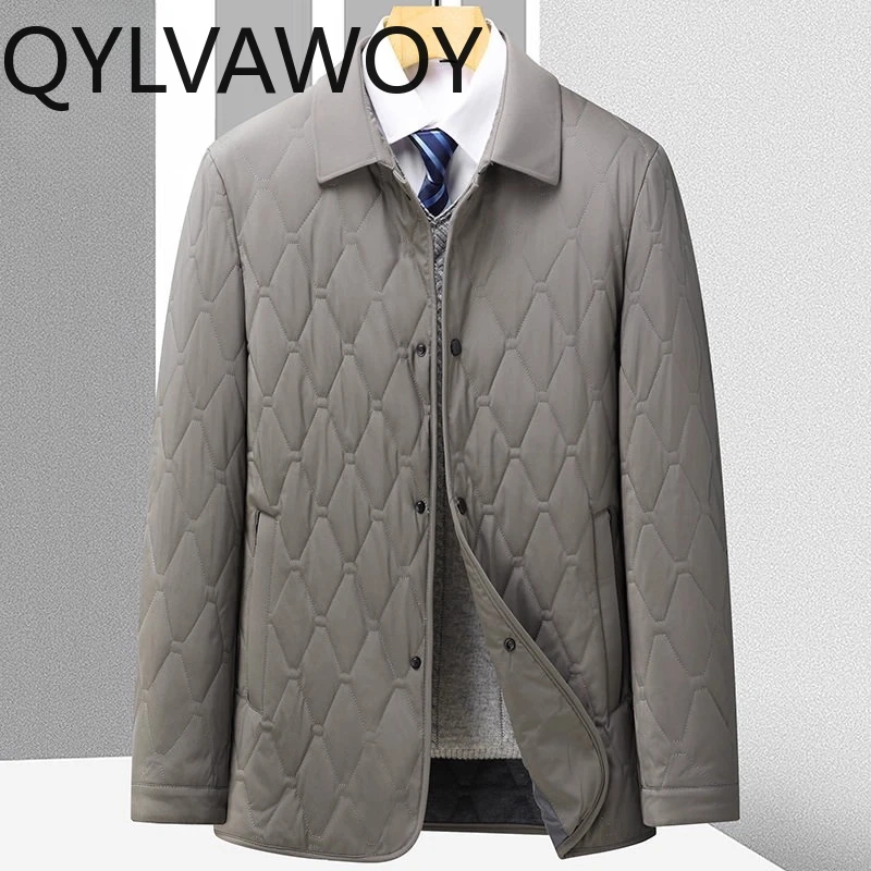 QYLVAWOY 100% بوليستر ملابس خارجية شتوية للرجال سترة بياقة للأعمال في منتصف العمر معطف قطني دافئ خفيف الوزن غير رسمي LJ2147