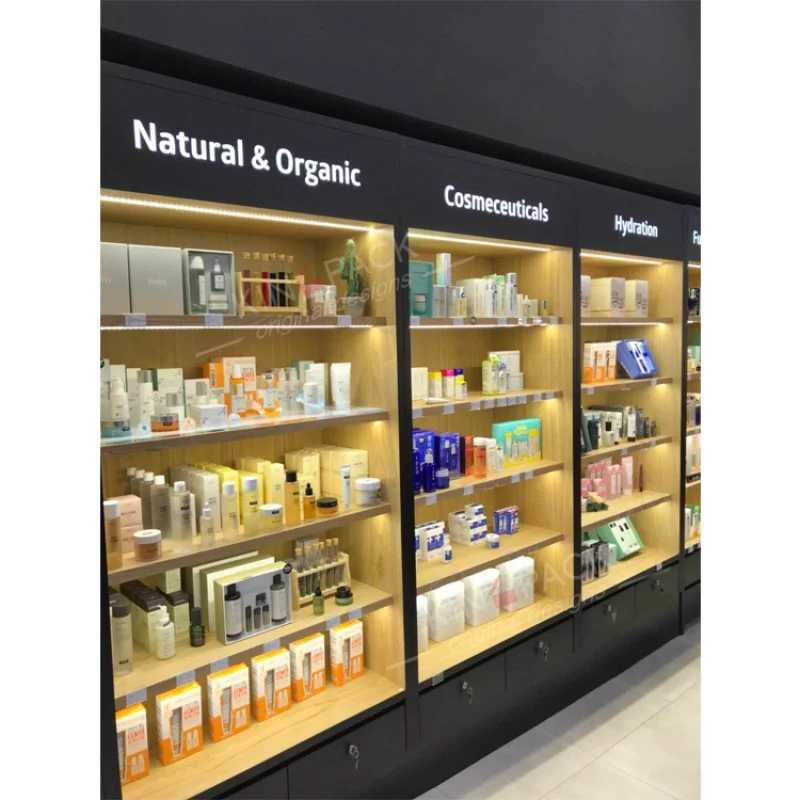 Vetrina espositiva personalizzata. Cosmetica per negozio di trucco vitrine