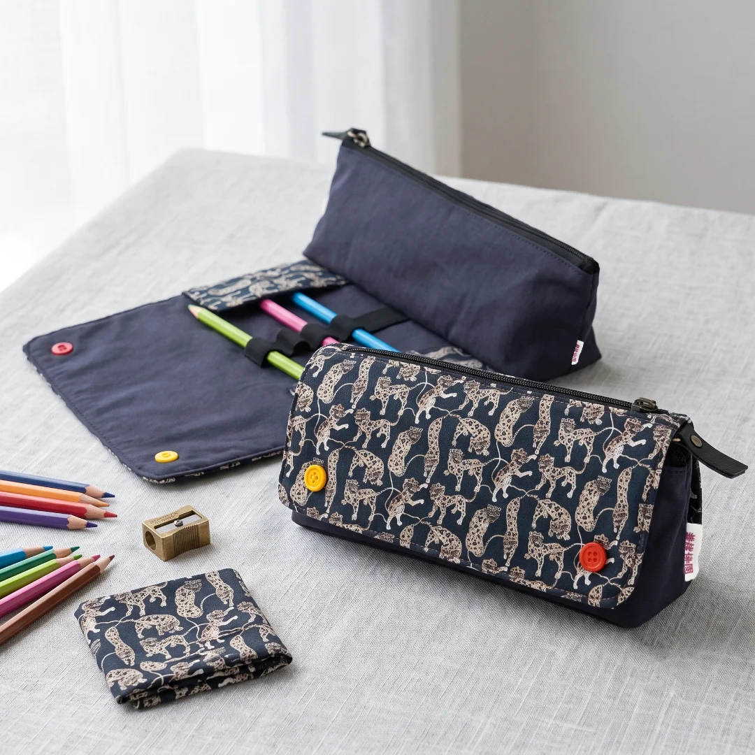 astuccio-core-liberty-in-cotone-stampato-tana-astuccio-interno-per-cancelleria-21x67x75-cm