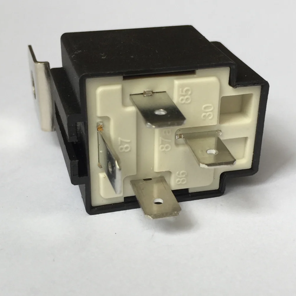 

30A 12Vdc 4-Pin Automotive Relay Car Power Isolator Starting Contactor Black Waterproof For Protection Extension