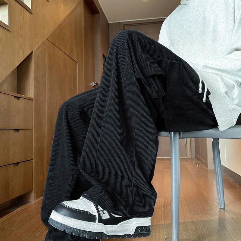 Men’s Casual Corduroy Cargo Pants Thin Autumn Thickened Long Trousers Wide Leg Straight Style Student Fashion Niche Streetwear