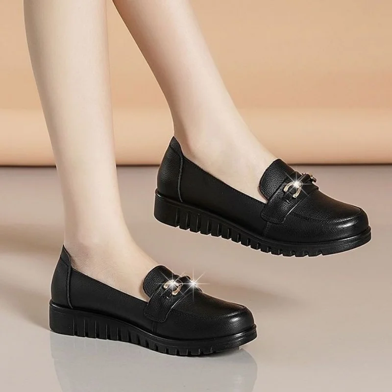 Women's Shallow Slip on Flats Summer Metal Button Soft Leather Wedge Single Shoes for Women Office Ladies Casual Walking Shoes