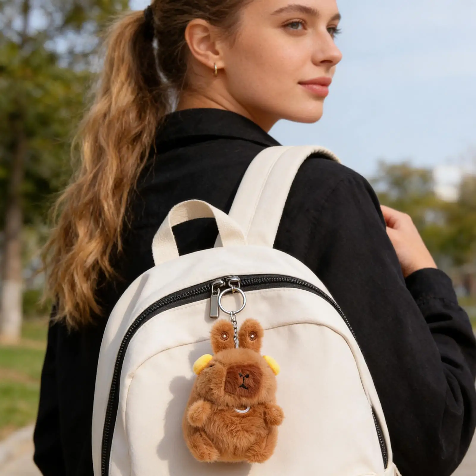 Chaveiro de pelúcia bonito chaveiro com corda de tração mochila de pelúcia chaveiro pingente para adultos meninos meninas mochila bolsa de bagagem