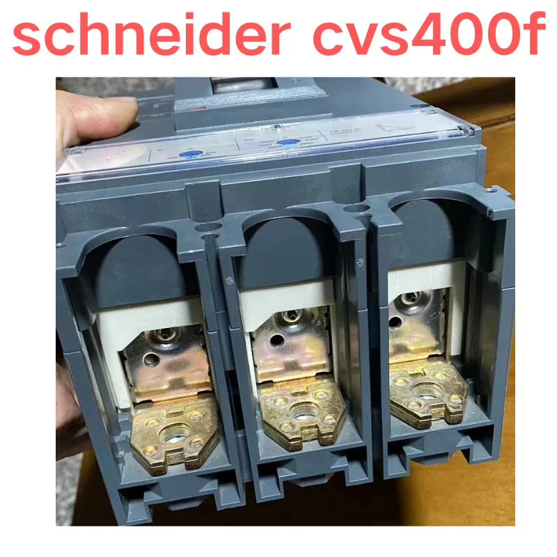 Second  hand schneider cvs400f   test OK