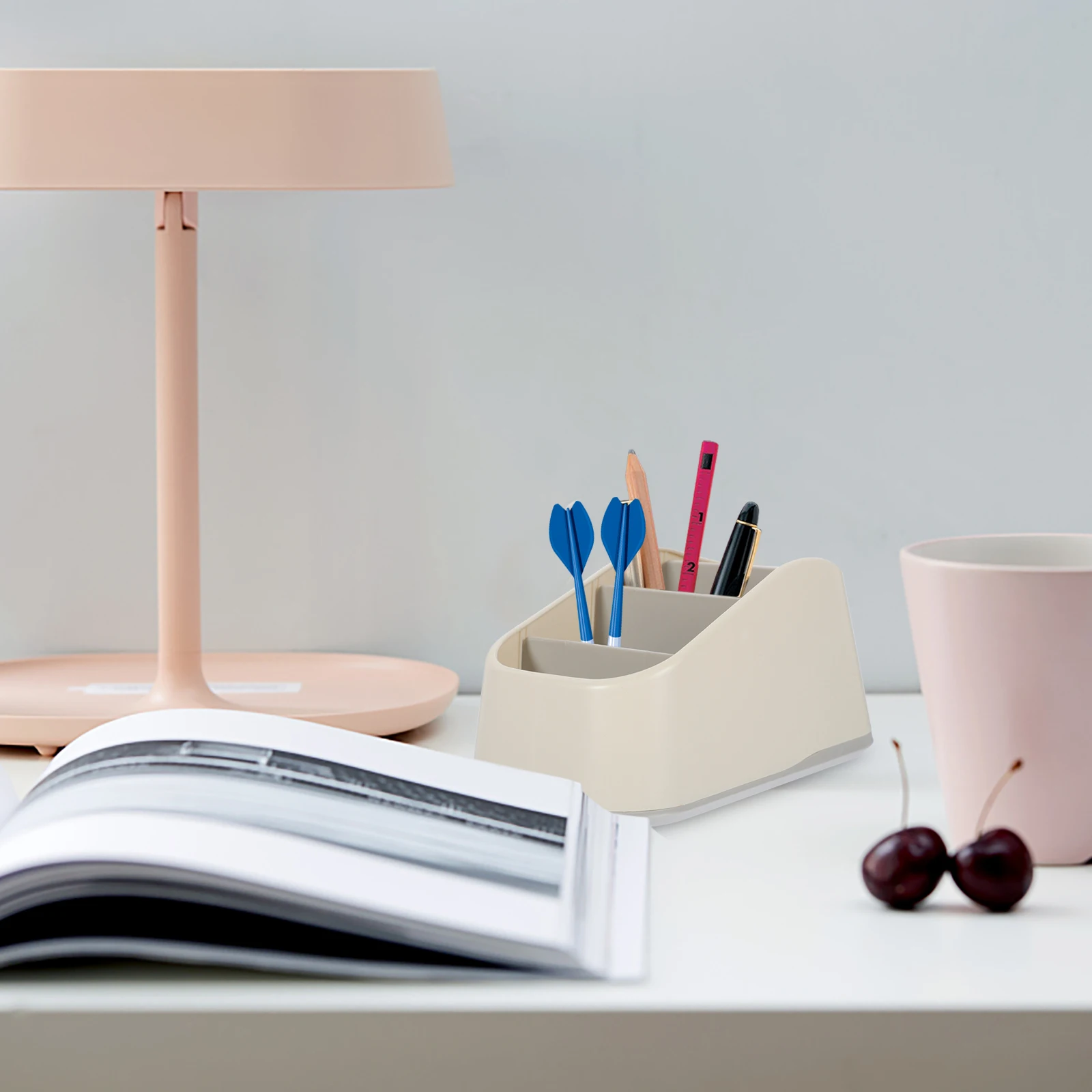 

Multi-Compartment Remote Control Holder Storage Box PP Material Anti-Slip Desktop Organizer for Home Office Decor Living Room