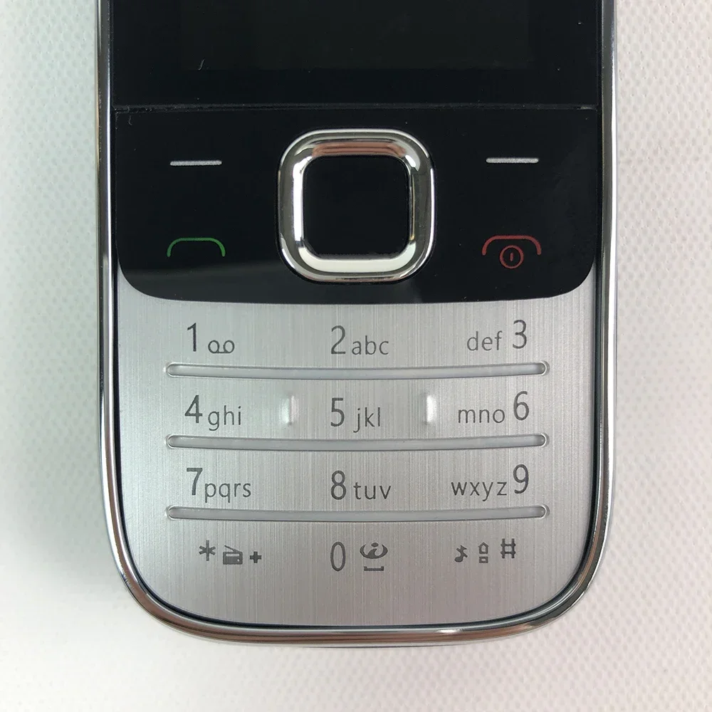 Téléphone portable d'origine 2730 Classic 2730c GSM 2G 3G 2MP clavier russe arabe téléphone portable débloqué. Fabriqué en finlande sur 2009.