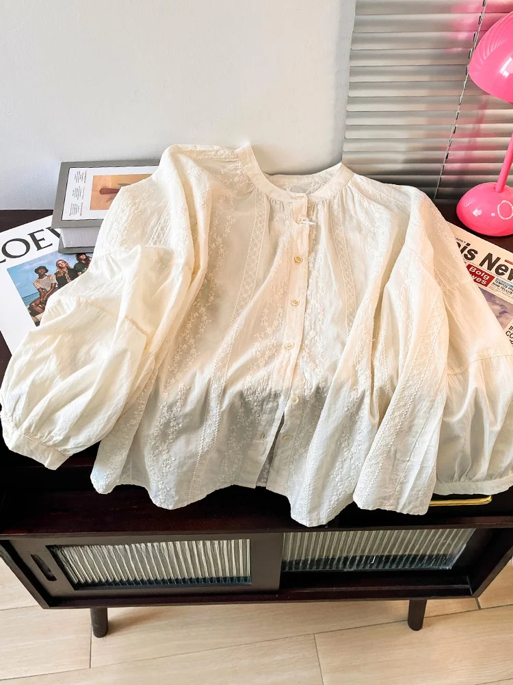 

Retro Heavy Embroidery Women's irt Jaet Loose Lantern Sve round Ne Autumn Japanese Sle Slimming Top