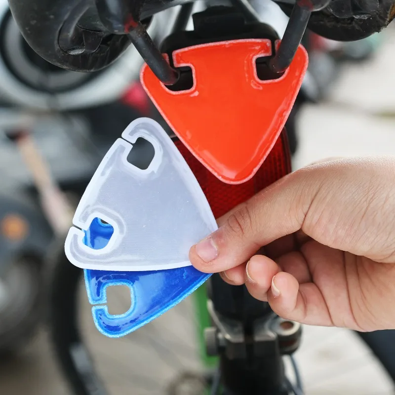 높은 가시성 자전거 반사판 삼각형 안전 경고 태그 야간 라이딩 TPU 방수 자전거 산악 자전거 반사 펜던트