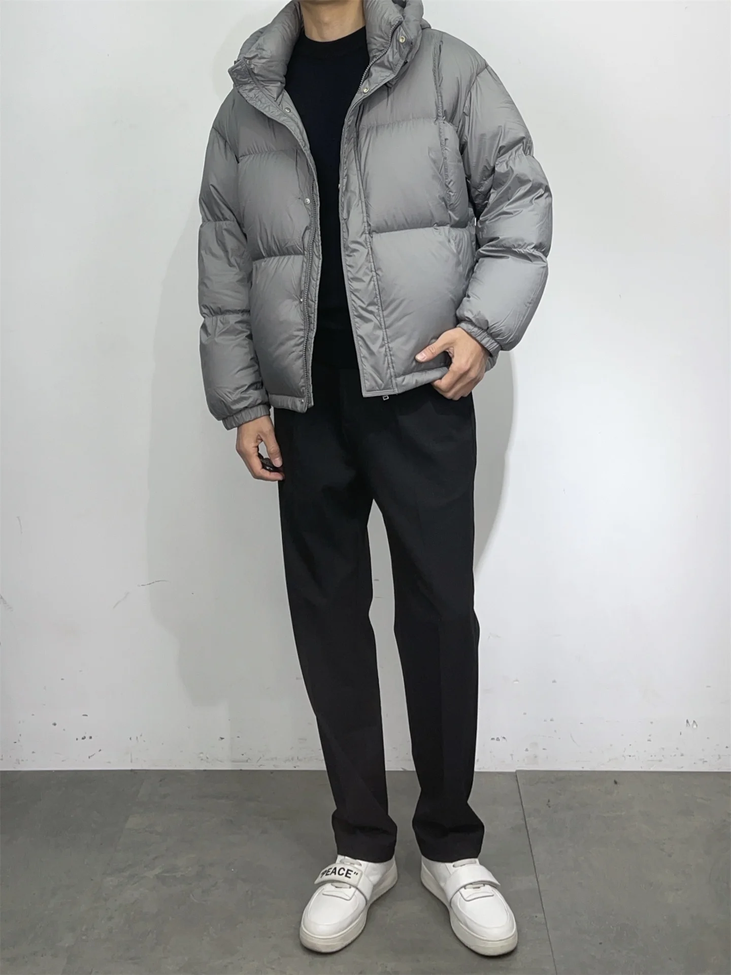 

Легкая роскошная пуховая куртка-пуховик со съемным капюшоном, свободного кроя, теплая зимняя куртка в городском стиле для мужчин