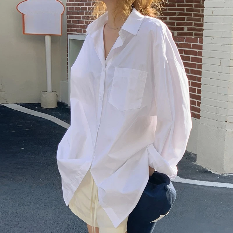 Camicette bianche da donna vintage con una tasca Manica lunga Coreano Casual Office Lady Camicie larghe Top Donna 2025 Nuova primavera autunno