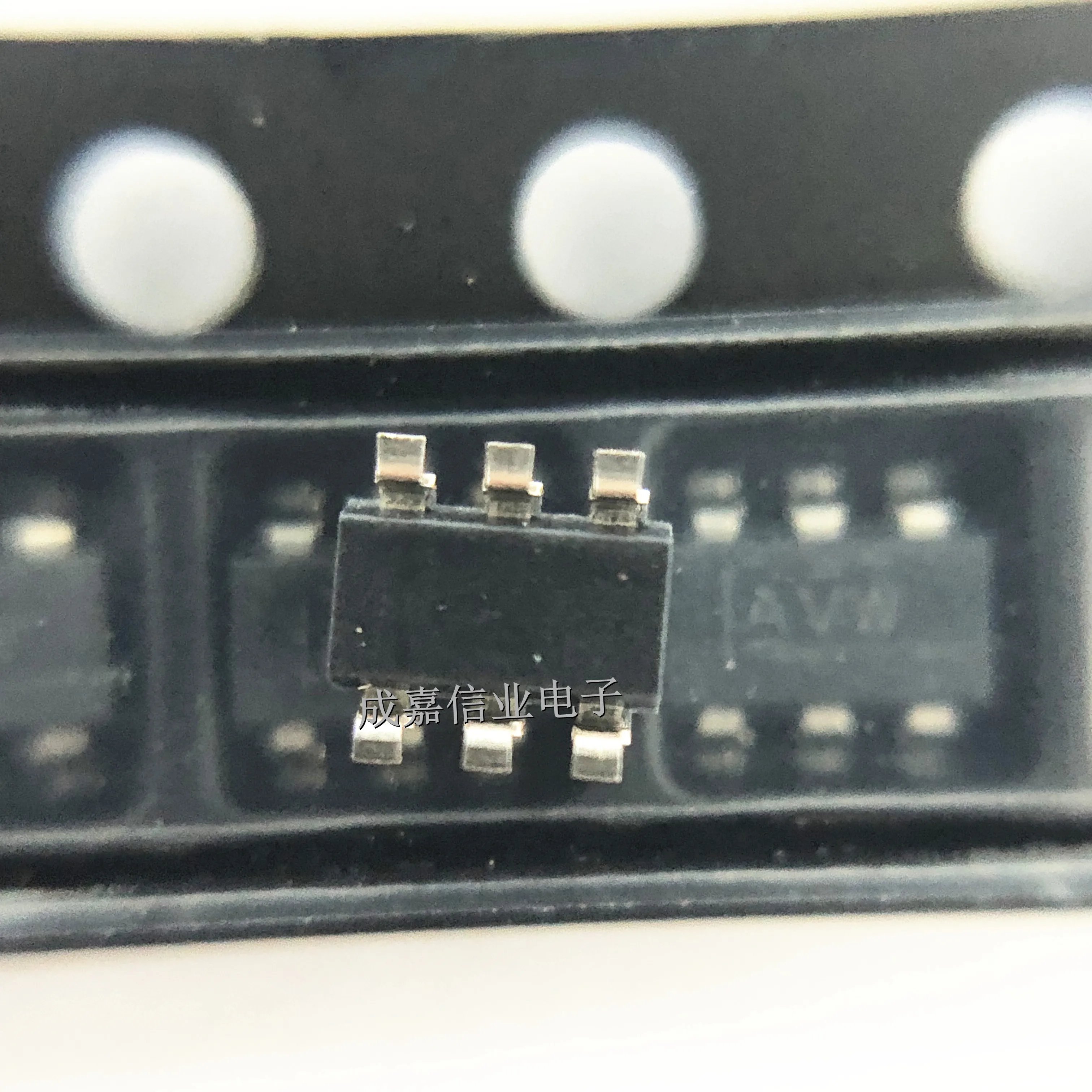 10pcs/Lot TPS3808G01DBVR SOT-23-6 MARKING;AVW Supervisory Circuits 405mV Operating Temperature:- 40 C-+ 125 C