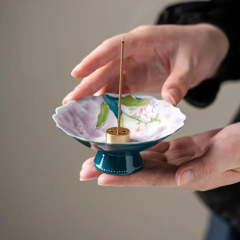 Premium Elegant Handcrafted Vintage Porcelain Lily Incense Stick Holders with Burners for Home Office Desk Tabletop Decors Gifts