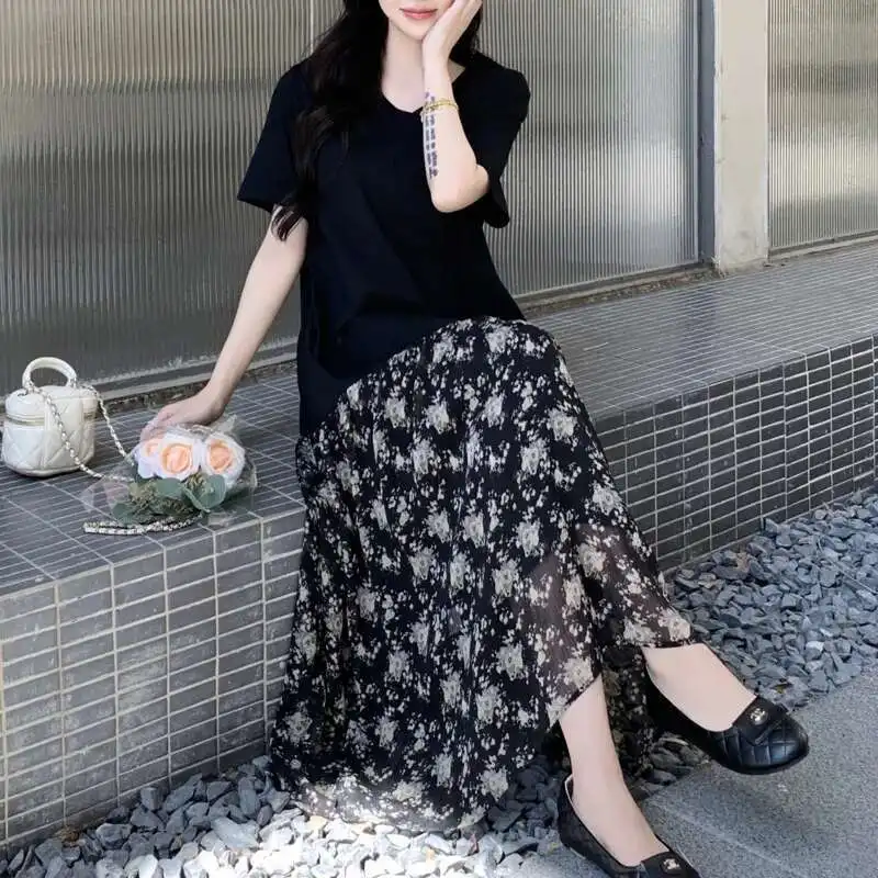 Summer Tide New V-neck Splicing Print Floral Black Women Dresses Temperament Chic Beautiful Short Sleeve Dress
