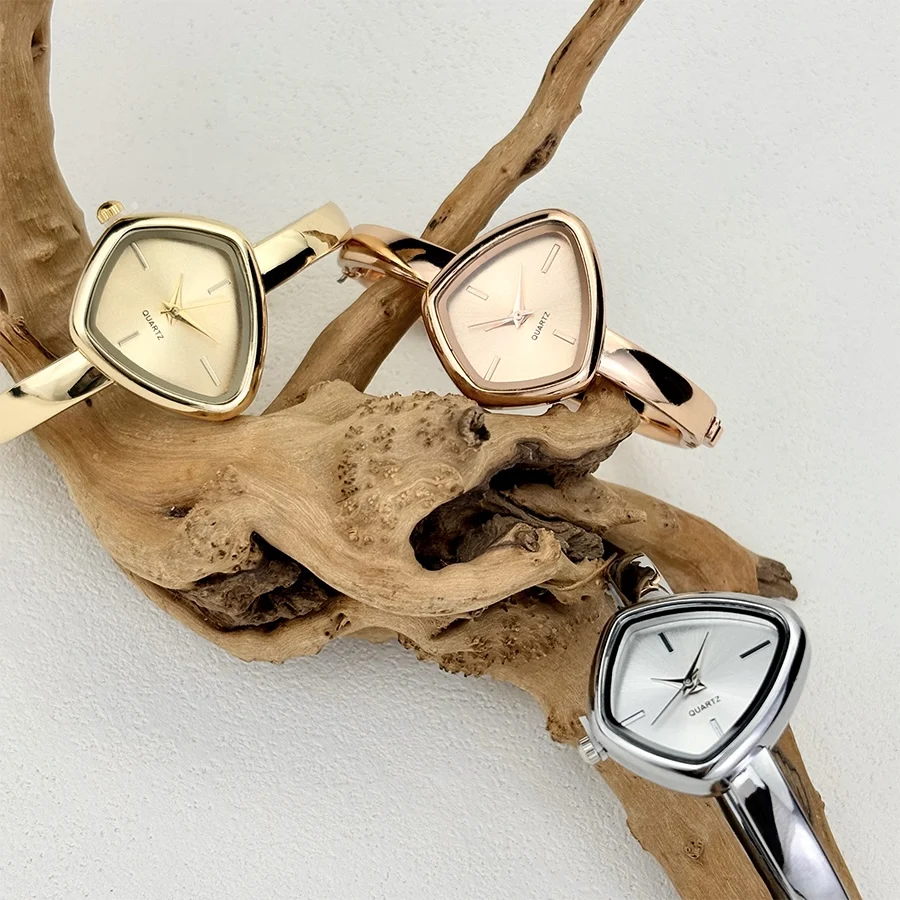 New Elegant Minimalist Lady's Watch Stylish Bracelet Design Unique Shape High Feelings Live Broadcast Cross-Border Wristwatch
