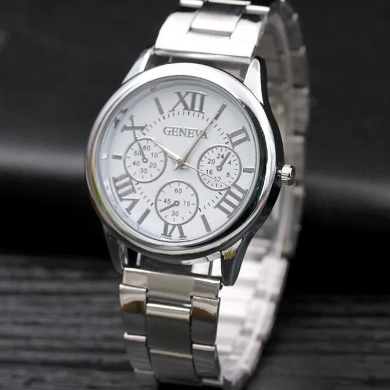 Classic New 2024 Geneva 3 Eyes Gold Casual Women Watch Men Stainless Steel Ladies Clock Quartz Wristwatches Ladies Watch