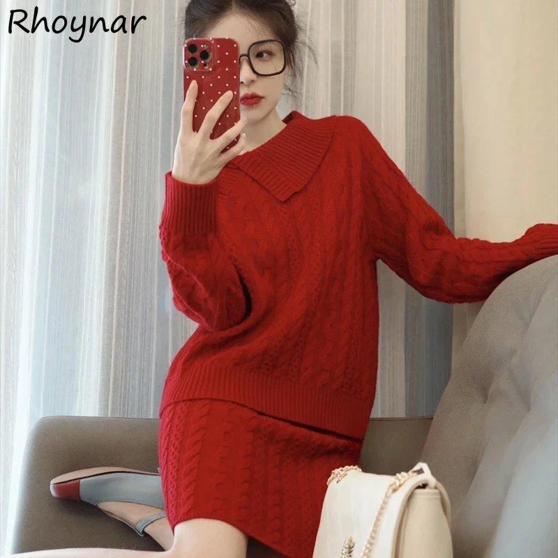 

Vintage Dress Sets Women Red Solid Ribbed Skew Collar Knitting Tops Knitted Mini Skirt Autumn France Elegant Leisure Ladies Wear